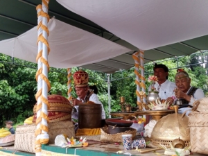 Atiwa-tiwa Desa Adat Kemenuh Upacarai 54 Sawa, Libatkan Kelompok Serati untuk Efisiensi Waktu dan Biaya