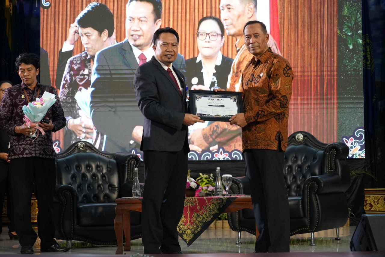 6.500 Mahasiswa Baru Resmi Ikuti PKKMB Prabhu Udayana 2025, Rektor Pastikan Tanpa Kekerasan