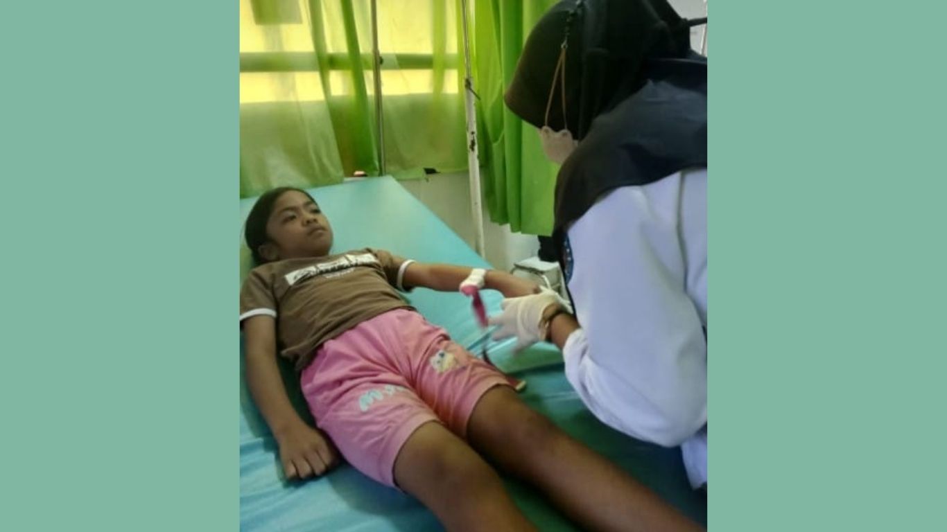 Dugaan Keracunan Makanan, Siswa SD Impres Mokdale Dilarikan ke UGD