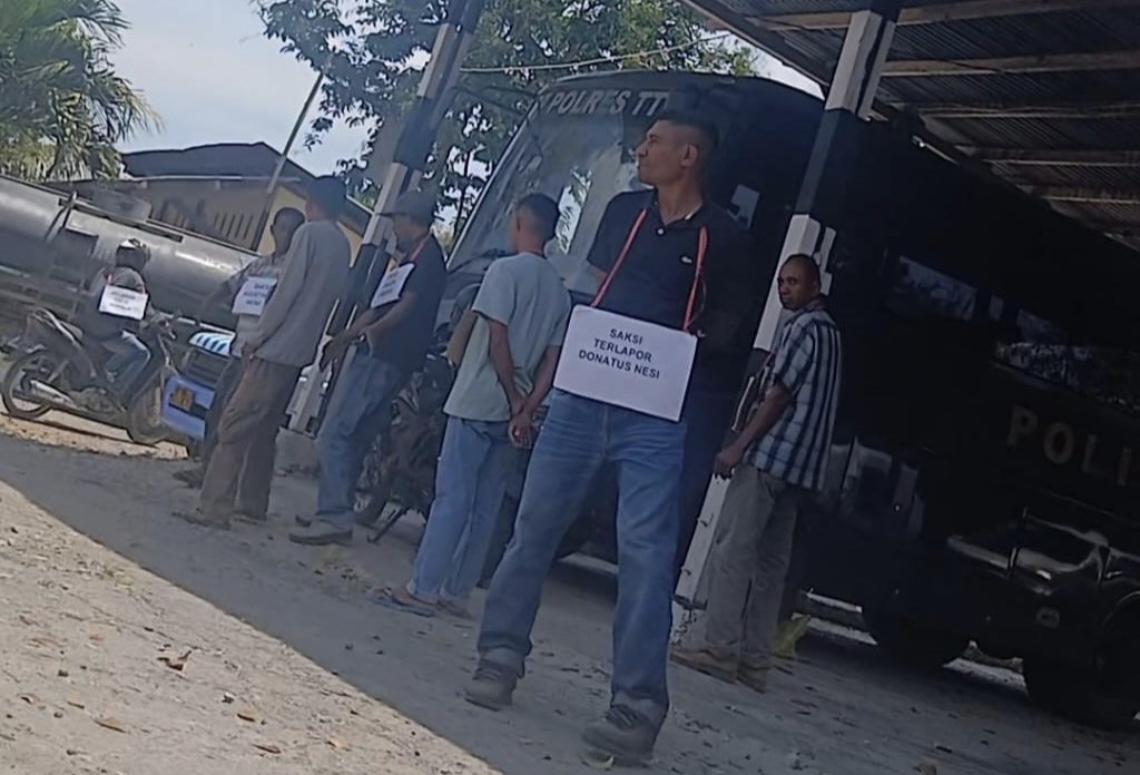 Kasus Pengeroyokan Jurnalis ViralNTT.com oleh Oknum Kades Letmafo Berlanjut: Polres TTU Gelar Pra-Rekonstruksi