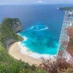 Warga Adat Nusa Penida Lawan Penghentian Lift Kaca di Kelingking 