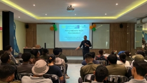 Cegah Zoonosis dan Risiko Kerja, Tim Akademisi Gelar Pelatihan Penanganan Gigitan Hewan di Bali Zoo