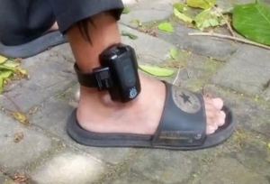 Gelang GPS Terpasang di Kaki Hogi Minaya, Kasus Kejar Jambret Istri Berakhir Restorative Justice