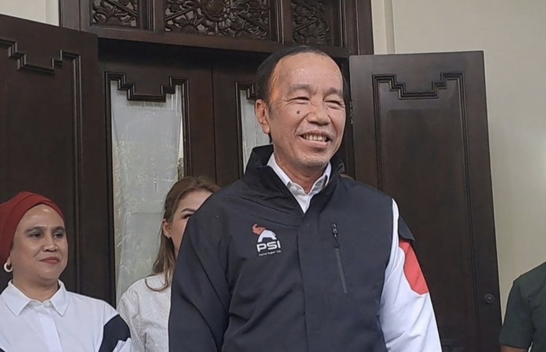 HOT NEWS! Jokowi Siap “Turun Gunung” Besarkan PSI hingga Akar Rumput