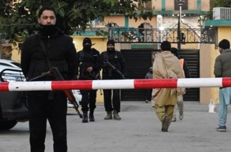 Bom Bunuh Diri Guncang Masjid Syiah di Islamabad, 31 Tewas dan Ratusan Terluka