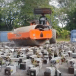 Polisi Malaysia Musnahkan 1.069 Mesin Tambang Bitcoin Ilegal, Kerugian Negara Tembus Rp28 Miliar