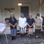 Tutur Ayu, Jejak Pengabdian Tiga Guru Seni dalam Pameran di Santrian Gallery