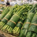 Daun Pisang Gantikan Plastik, Inovasi Supermarket Thailand Viral dan Diikuti Bali
