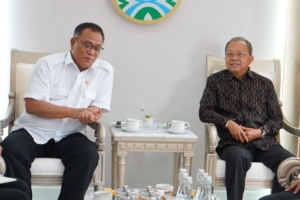 Koster dan Menteri LH Sepakat Percepat PSEL Bali, Penyelesaian Masalah Sampah Diyakini Redam Potensi Persoalan Hukum