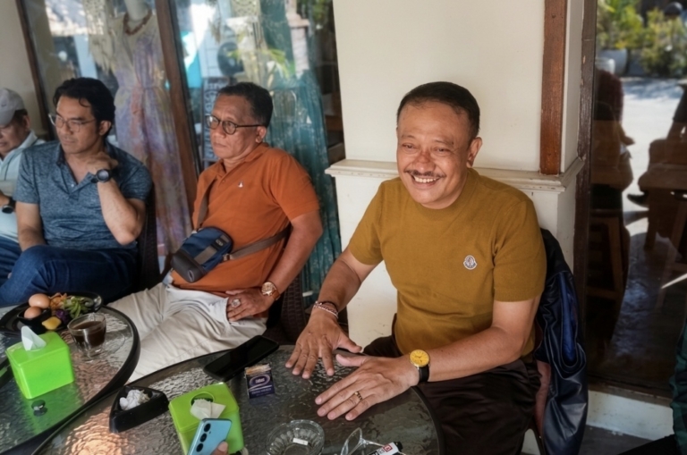 Sumarjaya “Demer” Linggih Ingatkan Investor! Bila Disegel, “Saya Akan Pidanakan, Itu kalo Saya ya”