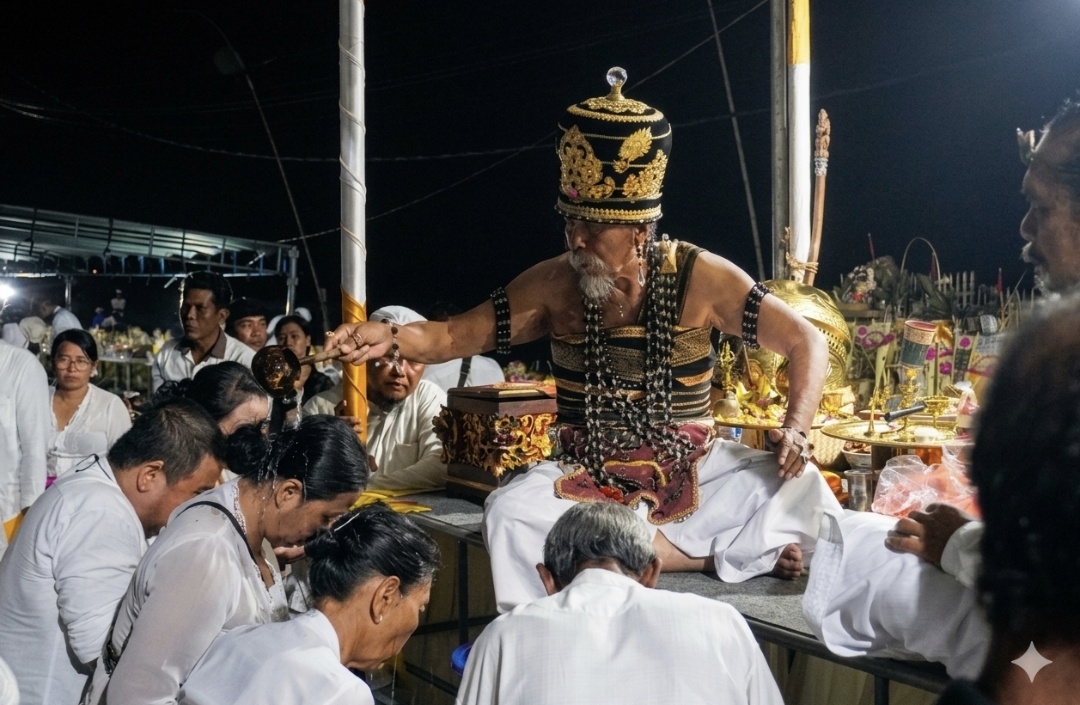 Warak Keruron Massal di Pantai Padanggalak, Wujud Penghormatan Spiritual bagi Janin yang Gugur