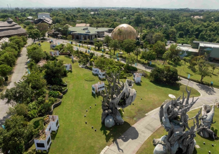 FOTO Bali Festival 2026 Dibuka di Nuanu, Hadirkan Seniman dari 24 Negara dan Perkuat Jejaring Fotografi Asia Tenggara