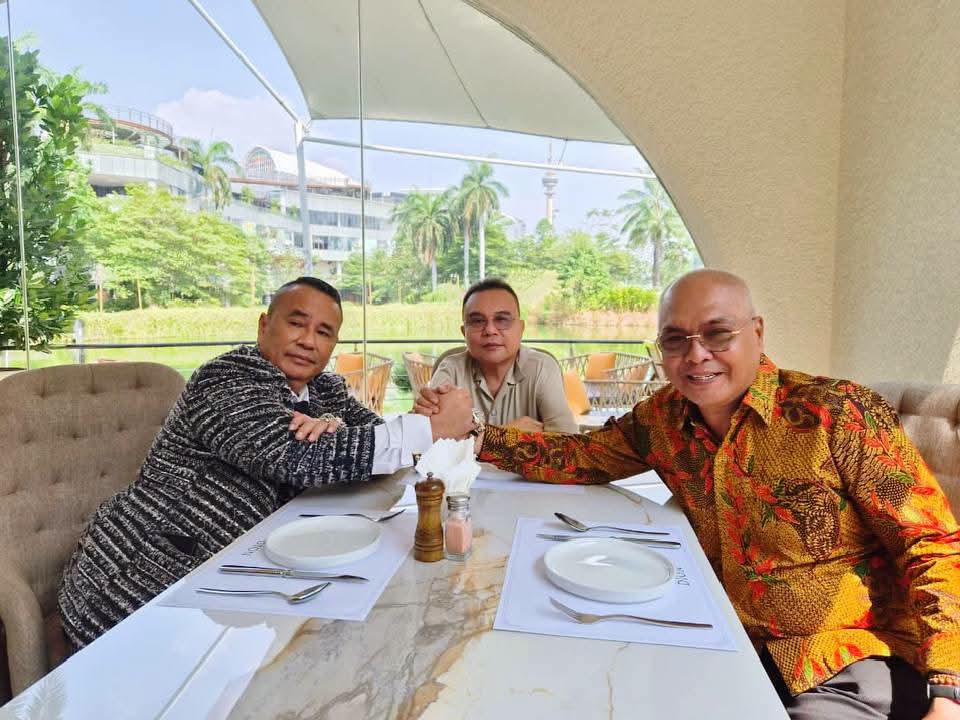 Hotman Paris Bertemu Ketum PWI Akhmad Munir dan Sufmi Dasco, Serukan Persatuan Indonesia