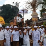 Pura Dalem Mendek Gelar Karya Ngenteg Linggih Pedudusan Alit, Ida Dalem Smara Putra: Lestarikan Warisan Leluhur