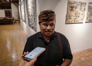 Dari Wangsit Menjadi Karya, Made Wiradana Tuangkan Pengalaman Spiritual dalam Pameran “KACATRI” di Sanur