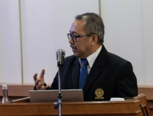 Trisno Nugroho Raih Gelar Doktor, Tawarkan Model REGENESIS Atasi Tekanan Overtourism Penglipuran
