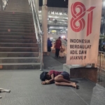 Indonesia Dibilang Makmur, Anak Kecil Masih Tidur di Jalan! Slogan Belaka?