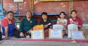 Kolaborasi Kemanusiaan di Kintamani, PYP Group dan Relawan Bantu Anak Yatim serta Lansia