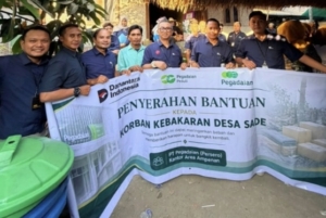Pegadaian Kembali Salurkan Bantuan untuk Korban Kebakaran Desa Adat Sade