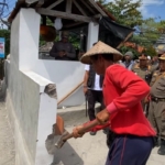 Akses Jalan Tani Subak Munggu Diperlebar, Posko Dibongkar Sukarela