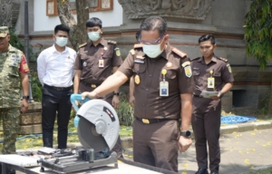 Kejari Badung Musnahkan Barang Bukti 75 Perkara, Sabu 838 Gram hingga Kokain Ikut Dimusnahkan