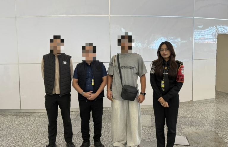 Imigrasi Ngurah Rai Deportasi 12 WNA dari Bali, 7 Terlibat Pemasaran Vila Ilegal